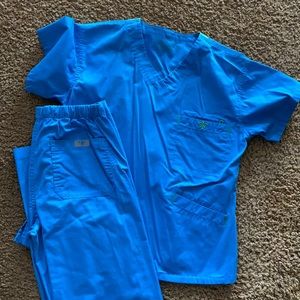 Med couture scrub set